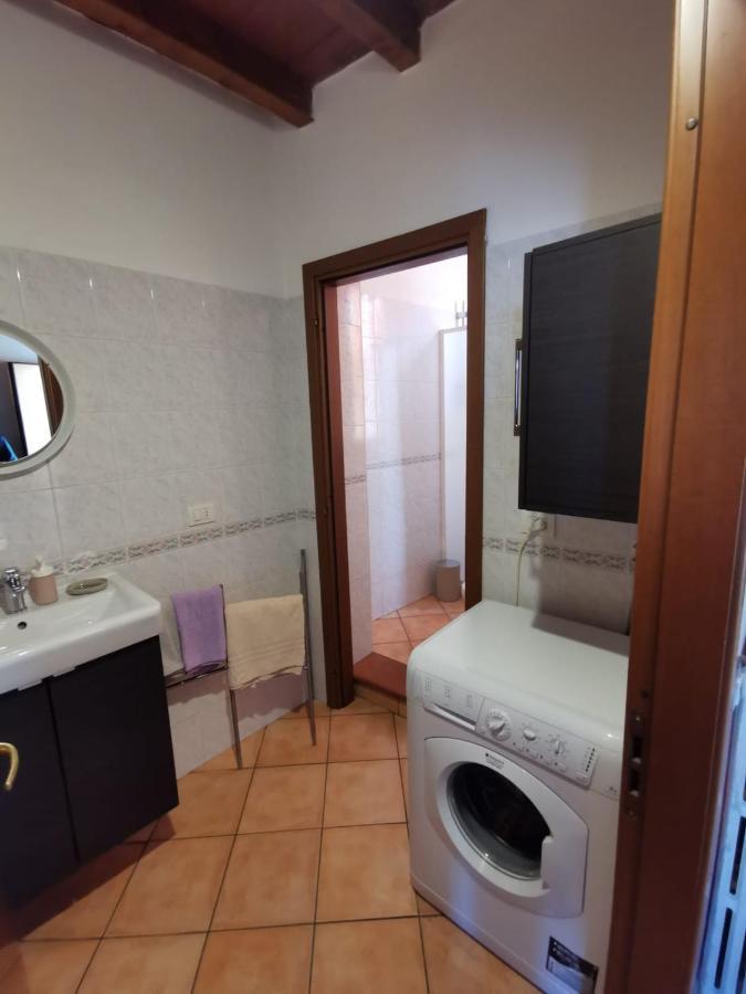 Apartment In The City Center With Self Check-In Parma Eksteriør billede